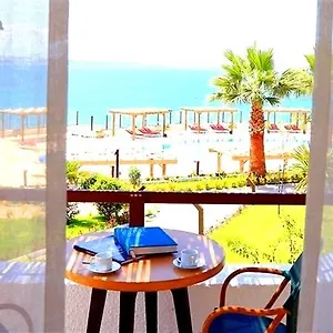 https://ceshme-plus-hotel.aegeanhotels.net